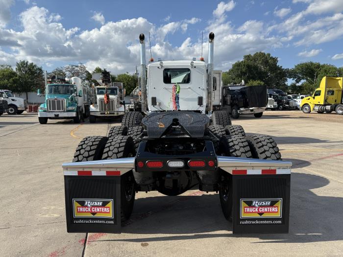 2026 Peterbilt 567-7