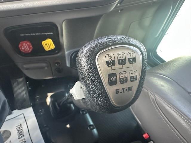 2020 Peterbilt 389-3