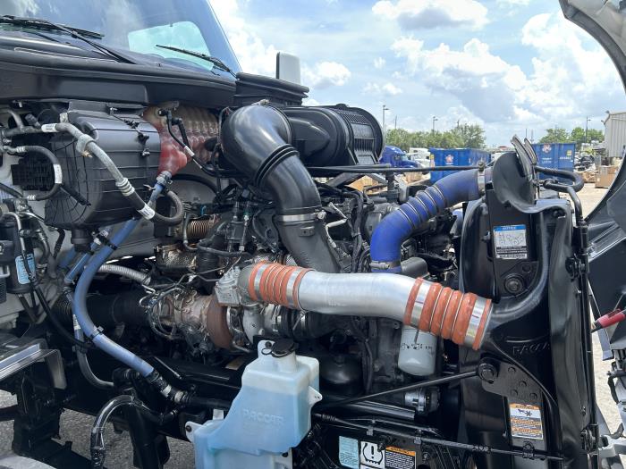 2023 Peterbilt 579-19