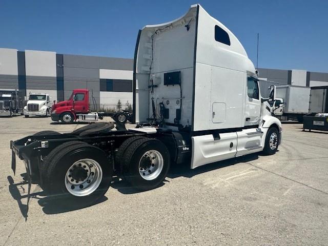 2022 Peterbilt 579-11