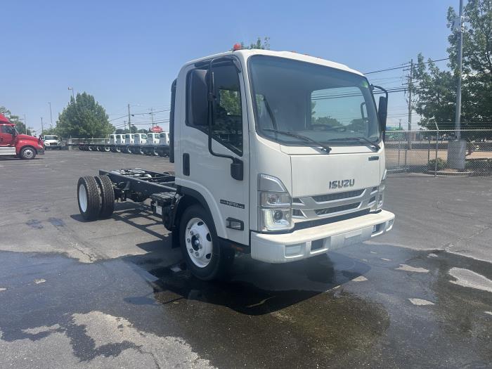 2024 Isuzu NPR-HD-5