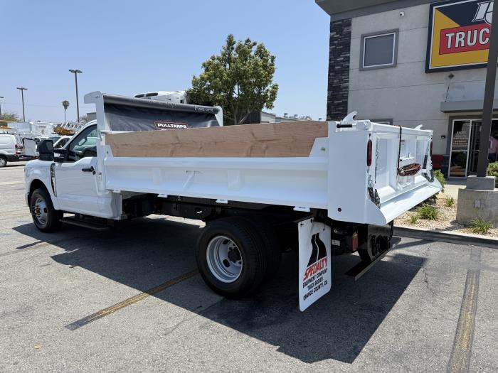 2025 Ford F-350-2