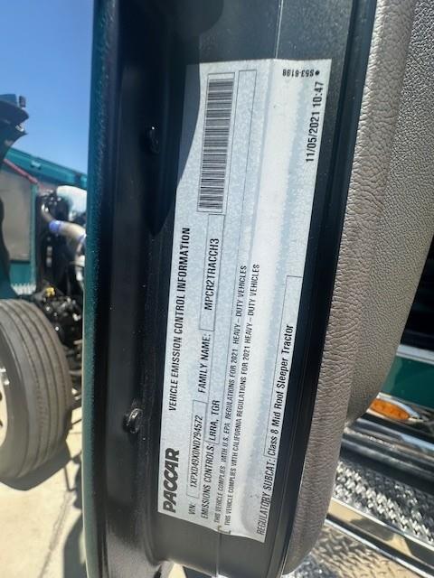 2022 Peterbilt 389-9