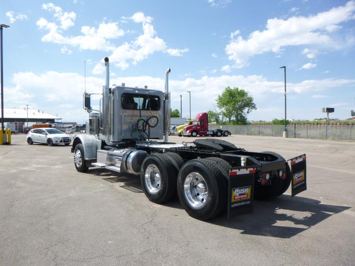 2020 Peterbilt 389-5