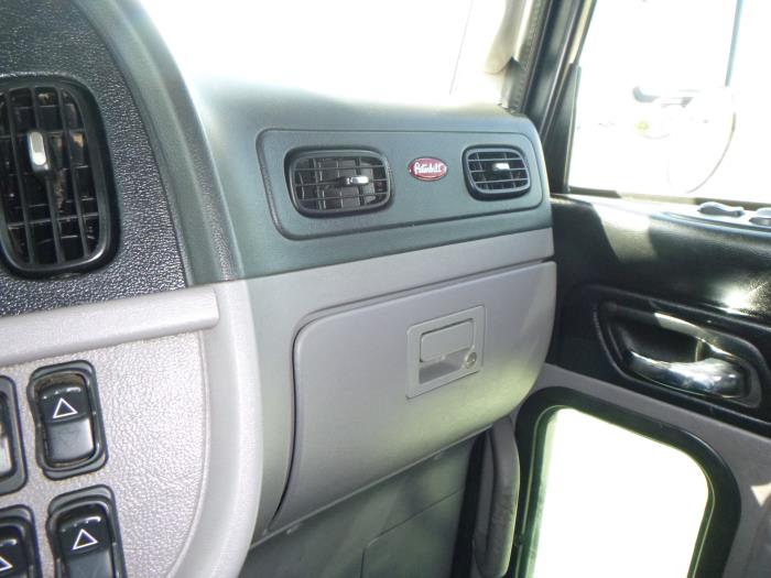 2020 Peterbilt 389-27