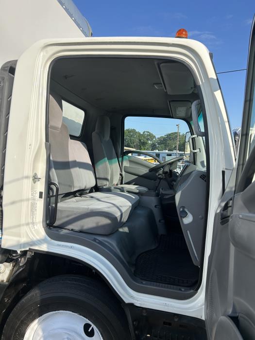 2017 Isuzu NRR-3