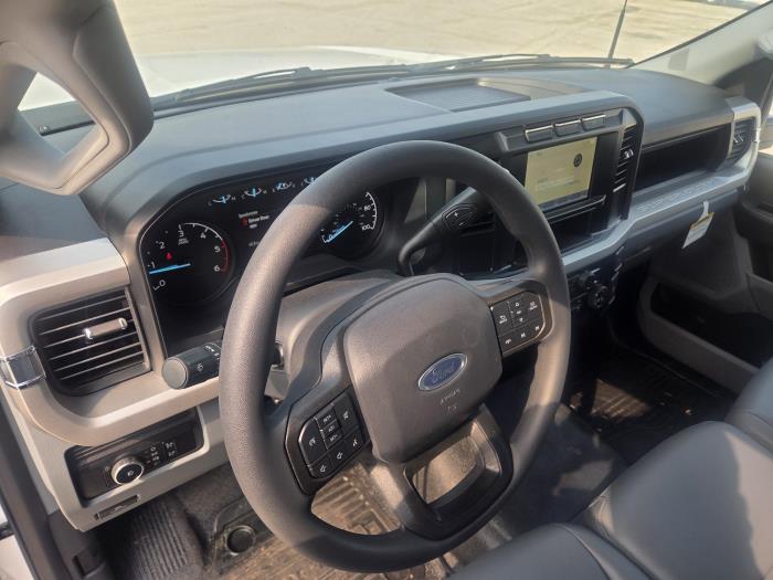 2024 Ford F-450-11