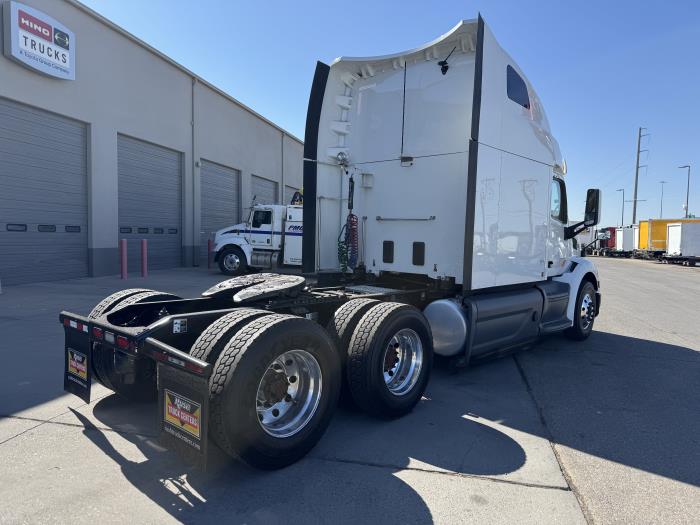 2021 Peterbilt 579-5