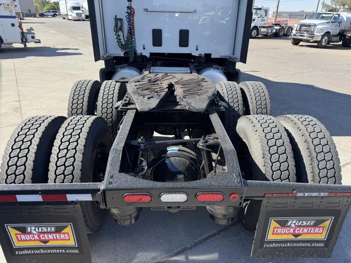 2021 Peterbilt 579-11