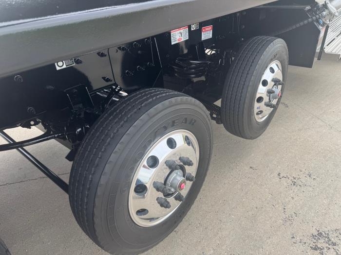 2026 Peterbilt 567-15