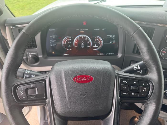 2026 Peterbilt 567-24