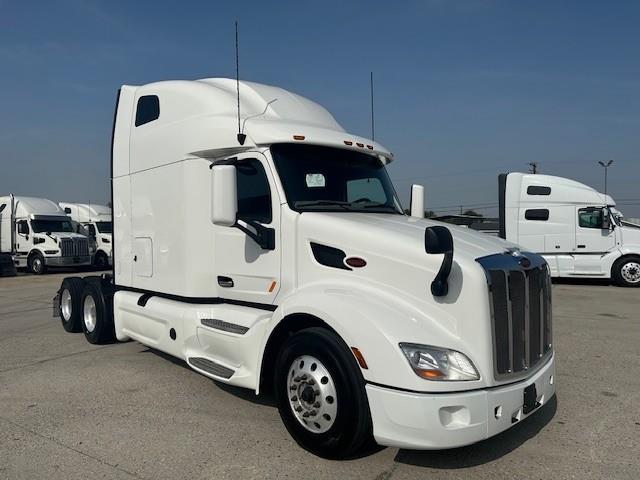 2022 Peterbilt 579-14