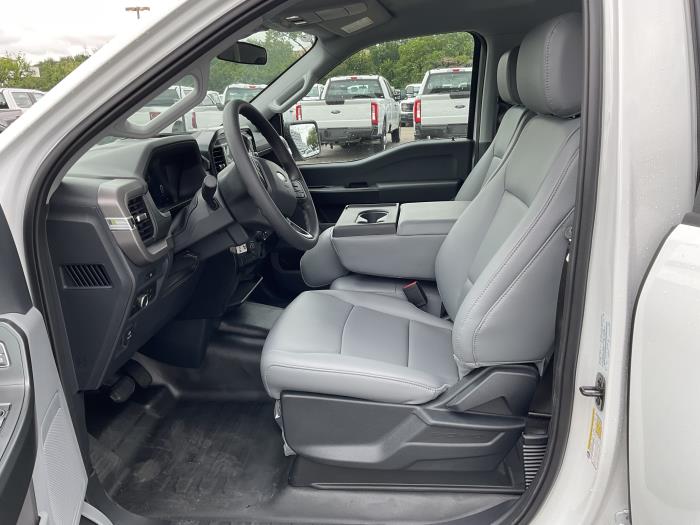 2025 Ford F-150-10