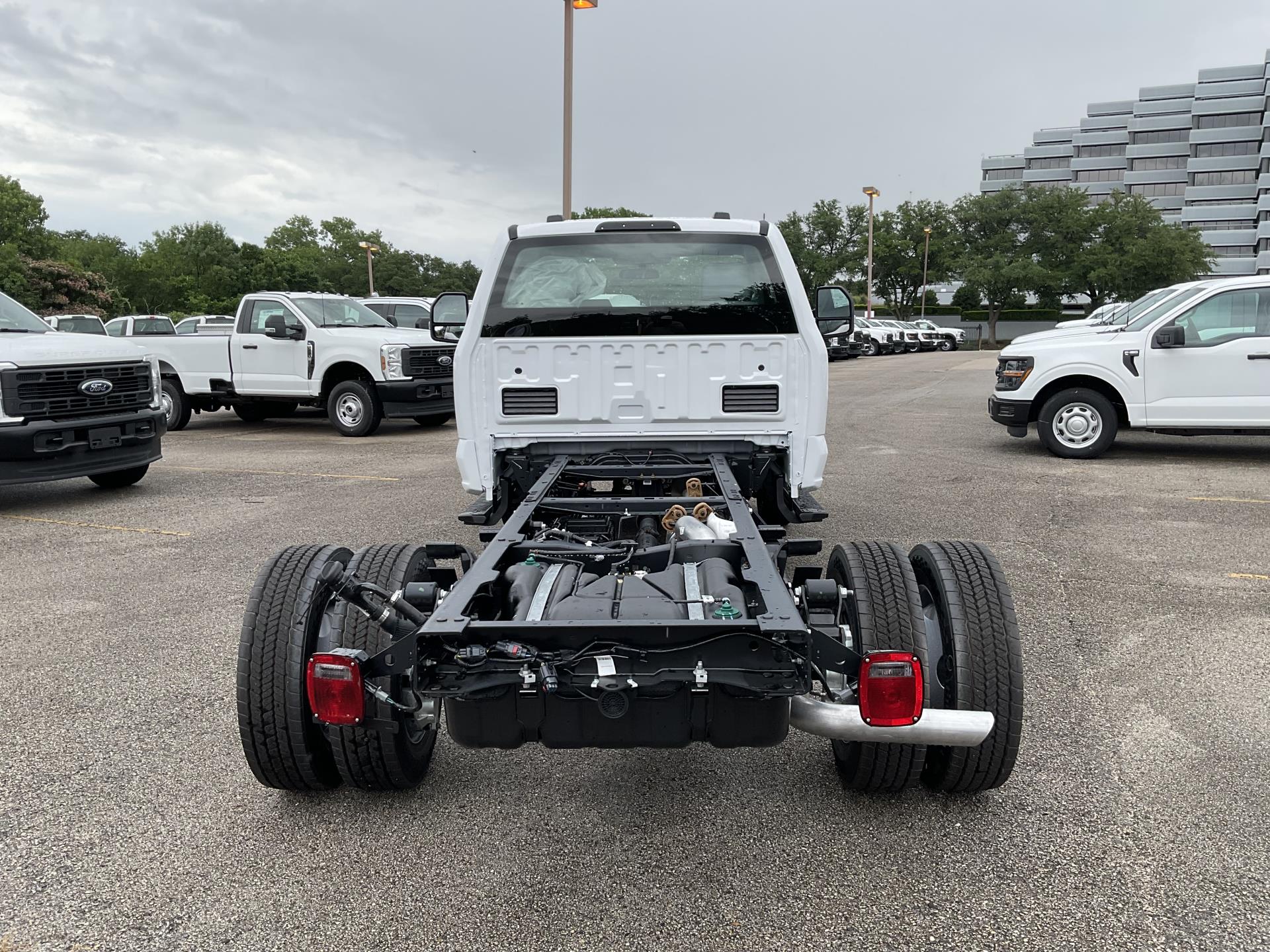New 2025 Ford F-450 XL Regular Cab Cab Chassis for sale #1902025 - photo 8