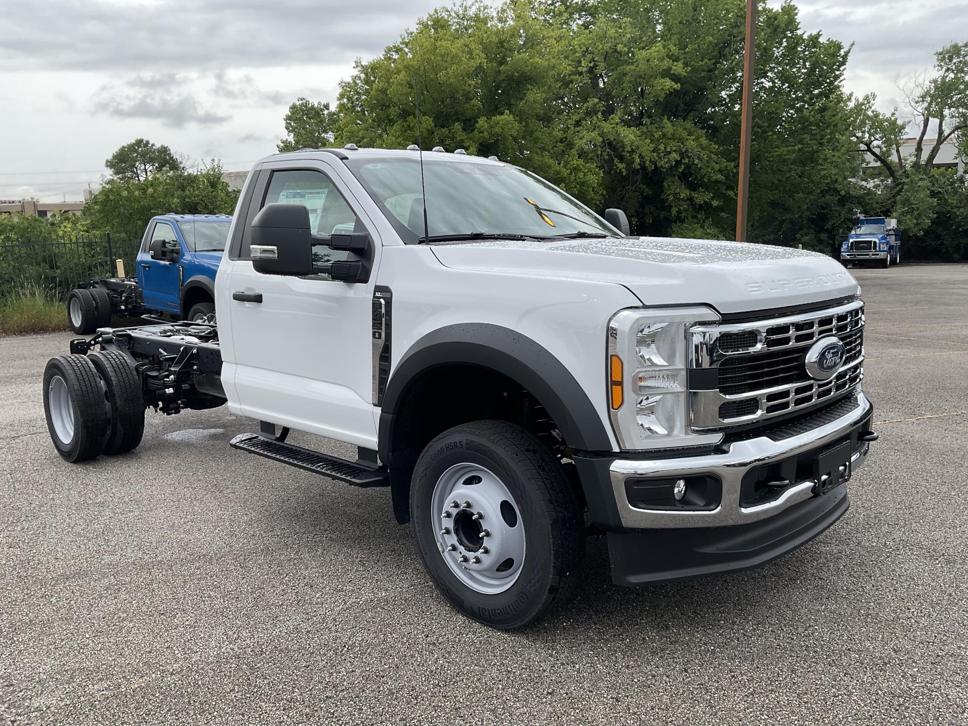 New 2025 Ford F-450 XL Regular Cab Cab Chassis for sale #1896362 - photo 5