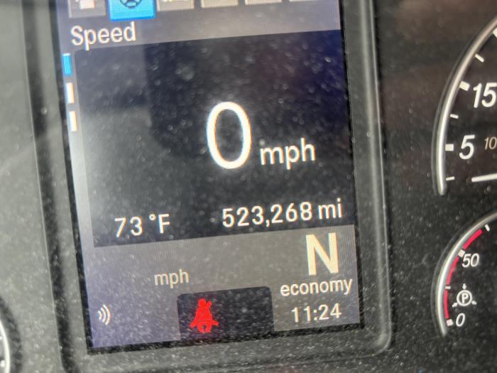 2021 Freightliner Cascadia-8