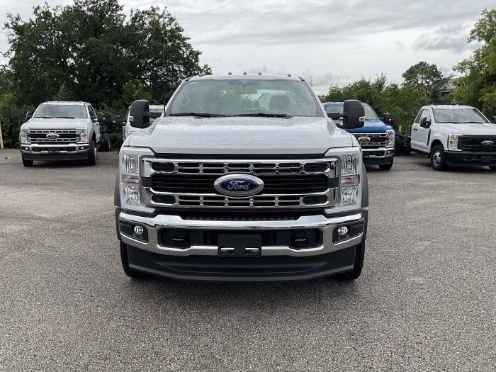 2025 Ford F-450-3