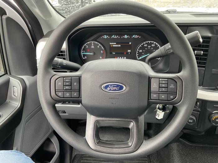 2025 Ford F-450-12