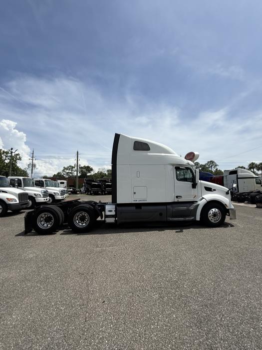 2020 Peterbilt 579-6
