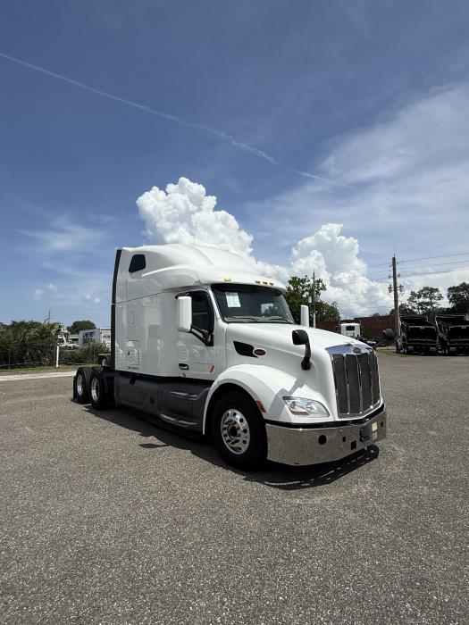 2020 Peterbilt 579-7