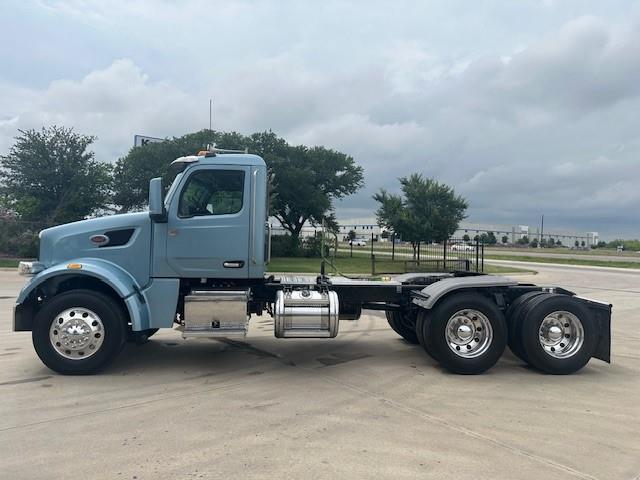 2022 Peterbilt 567-3