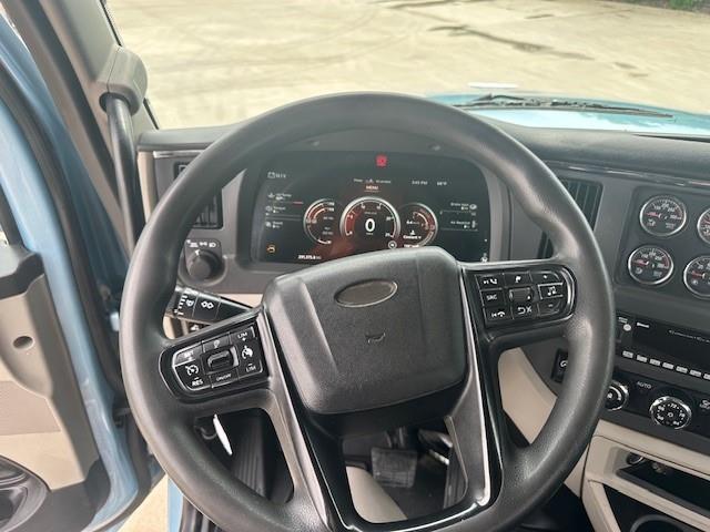 2022 Peterbilt 567-22