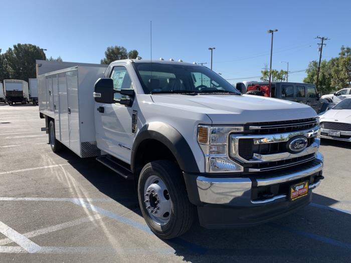 2025 Ford F-550-7