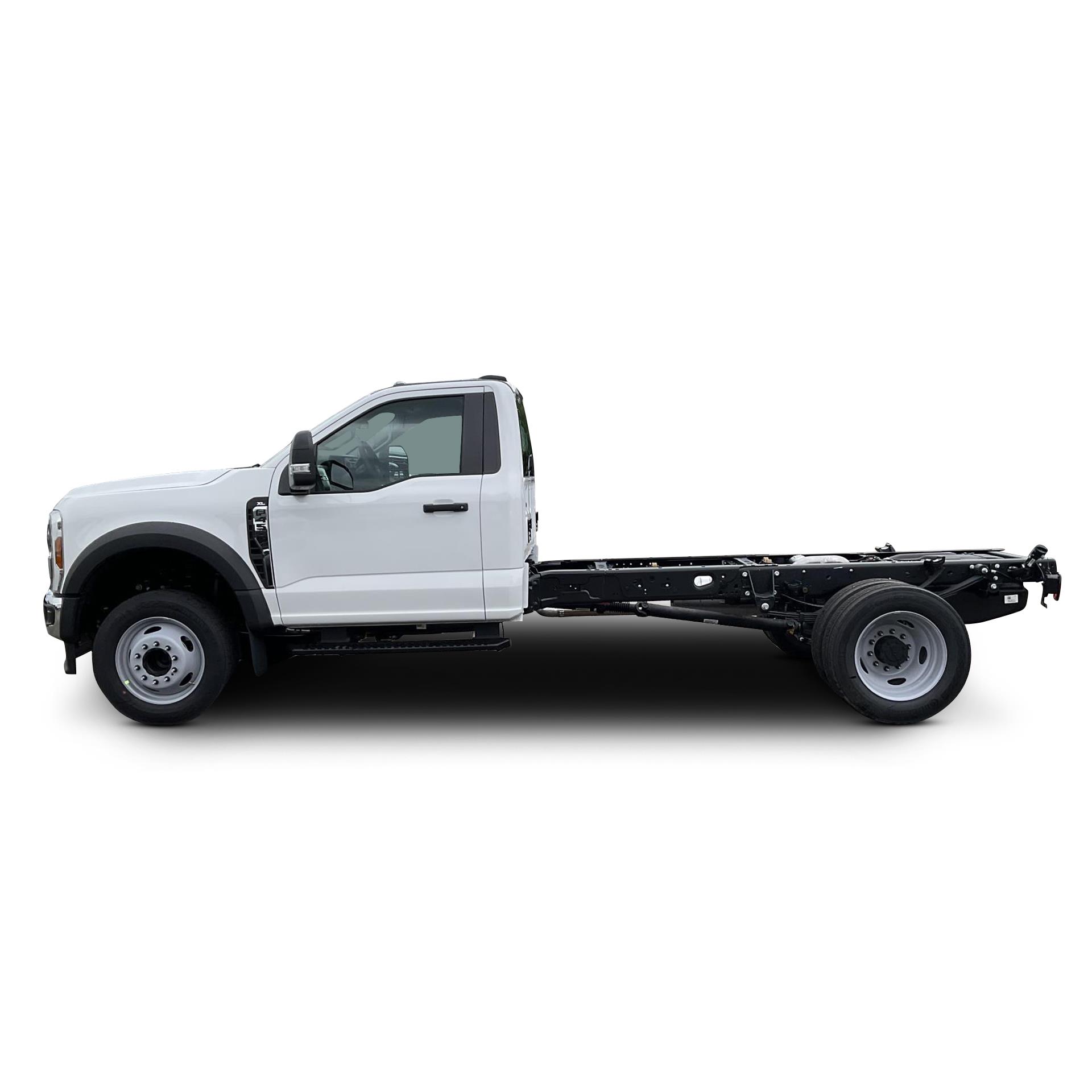 New 2025 Ford F-450 XL Regular Cab Cab Chassis for sale #1896362 - photo 13