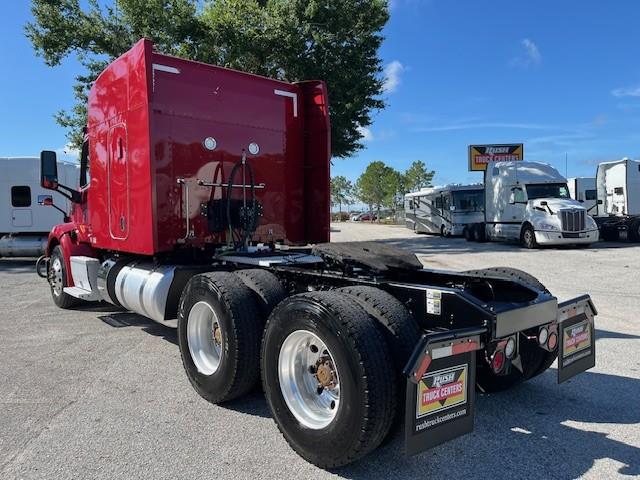 2022 Peterbilt 579-3