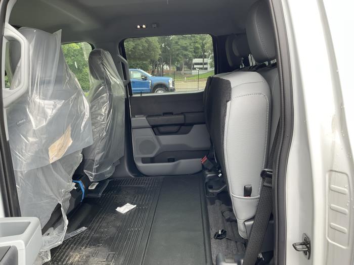 2024 Ford F-350-12