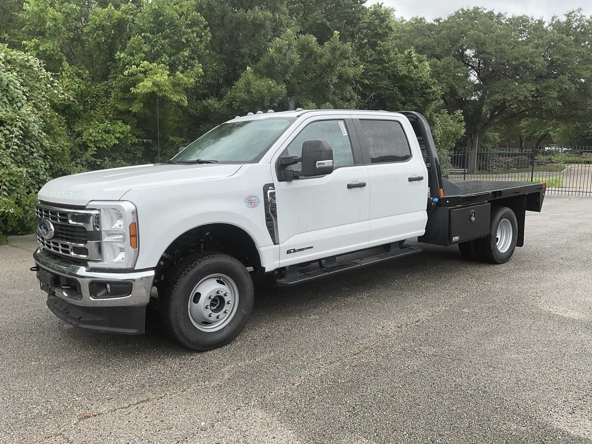 2024 Ford F-350 Crew Cab DRW 4x4 Flatbed Truck for sale #1893768 - photo 1