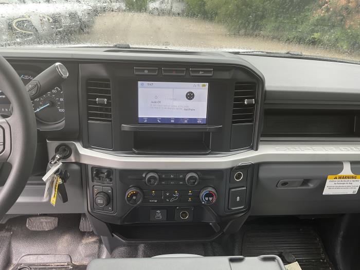 2024 Ford F-350-13