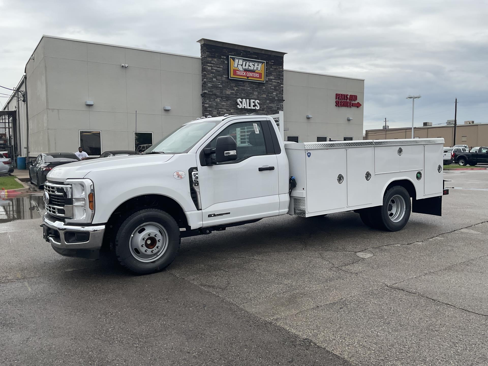 2024 Ford F-350 Regular Cab DRW 4x2 Service Truck for sale #1877125 - photo 1