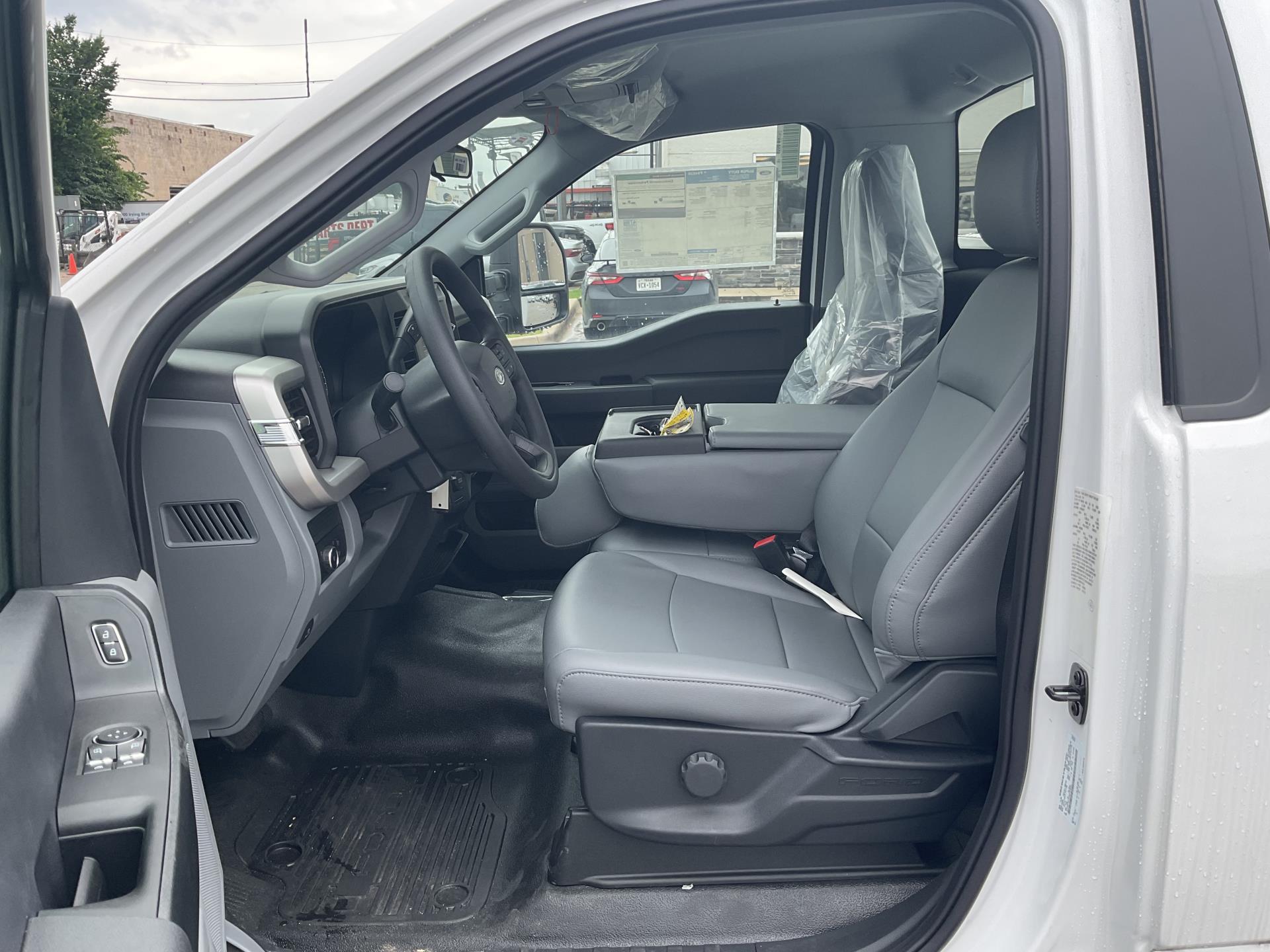 2024 Ford F-350 Regular Cab DRW 4x2 Service Truck for sale #1877125 - photo 15