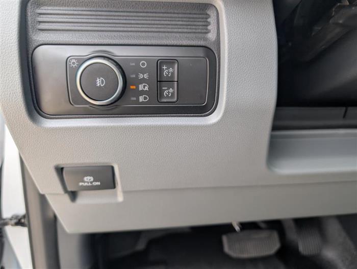 2025 Ford F-550-14