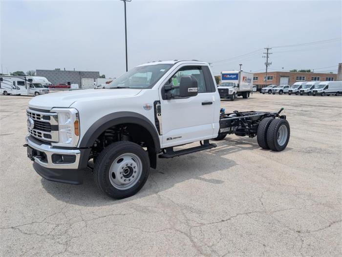 2025 Ford F-550-1