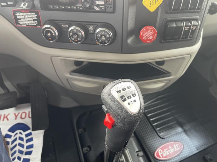 2020 Peterbilt 567-21