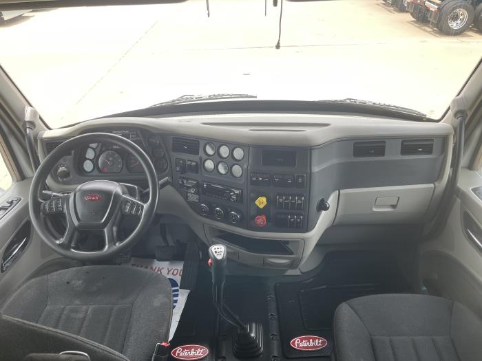 2020 Peterbilt 567-29