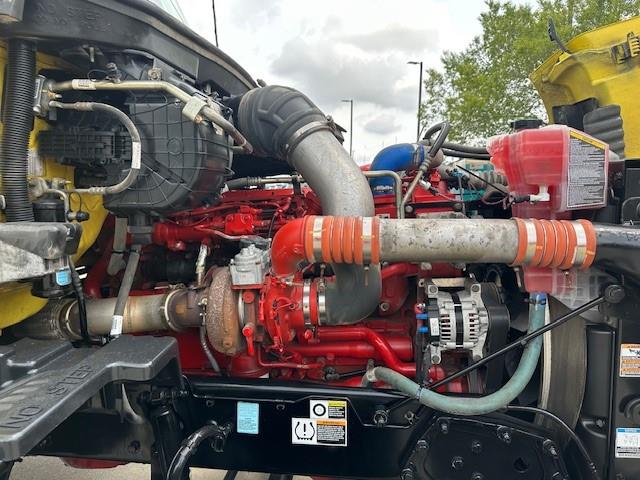 2021 Peterbilt 579-14