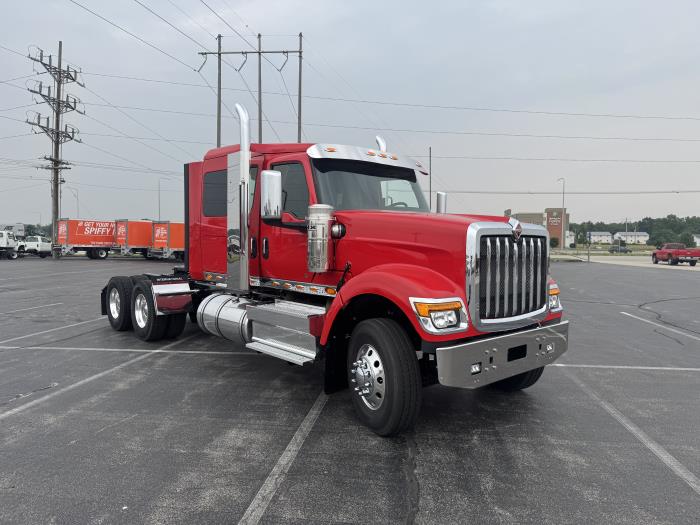 2026 International HX520-8