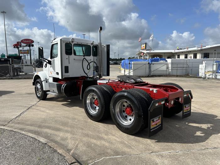 2022 Peterbilt 567-3