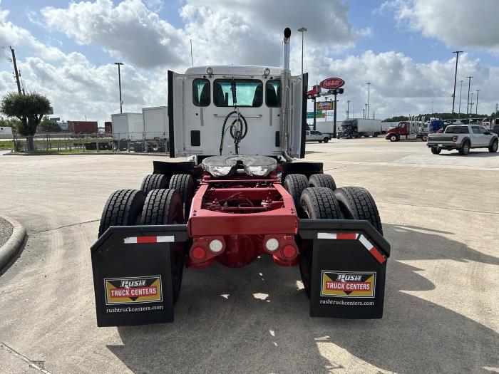 2022 Peterbilt 567-4