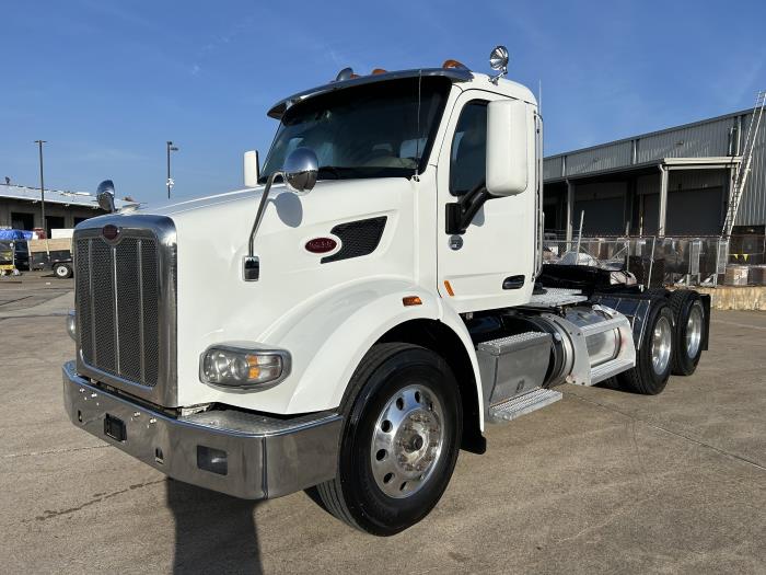 2020 Peterbilt 567-1