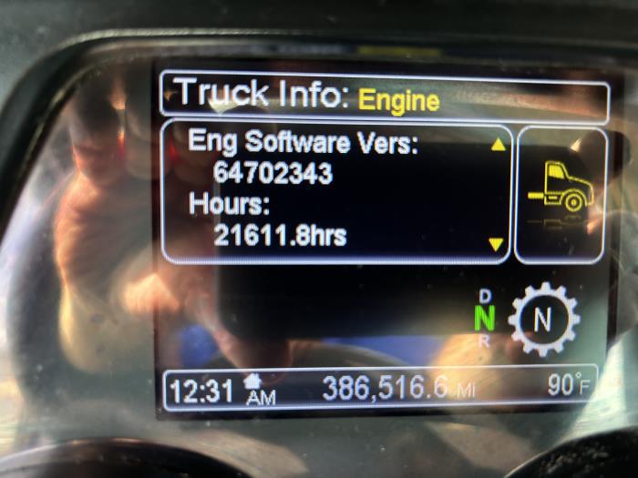 2022 Peterbilt 567-31