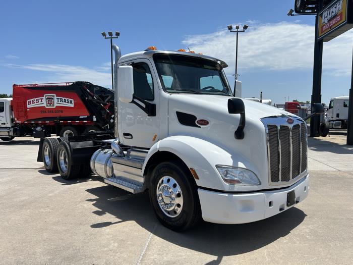 2020 Peterbilt 579-7