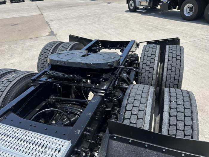 2020 Peterbilt 579-14