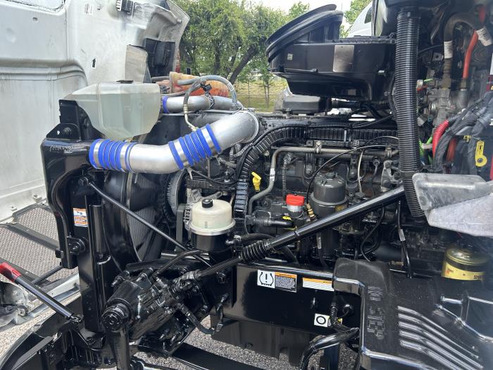 2020 Peterbilt 579-17