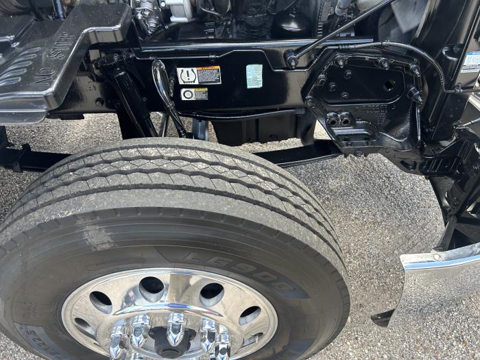 2020 Peterbilt 579-21