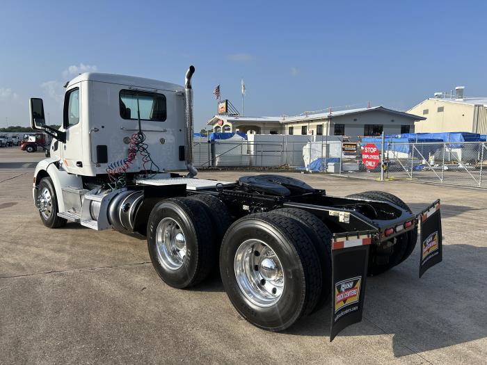 2020 Peterbilt 579-3