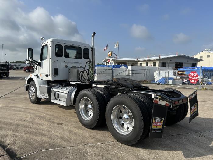 2020 Peterbilt 567-3
